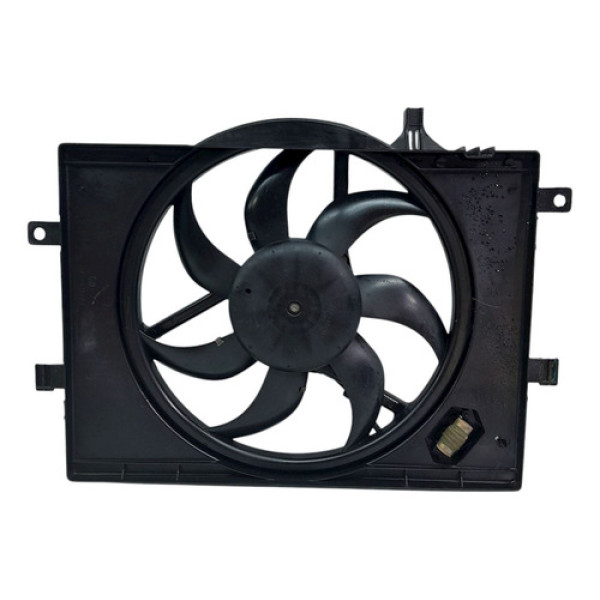 Ventoinha Radiador  Do Fiat Idea Adv 1.8 2014/2014