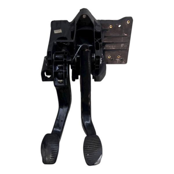 Pedaleira Freio Embreagem  Do Fiat Doblo Elx 1.8 2009/2009