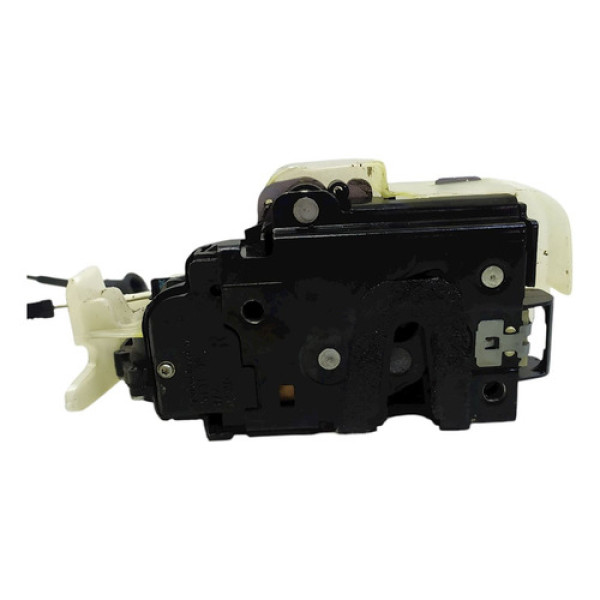 Fechadura Porta Dianteira Direita Vw Polo 2010 Do   /