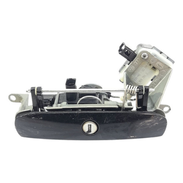 Maçaneta Tampa Traseira Vw Polo 2010 Do   / Não Informado