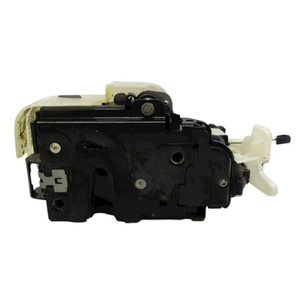 Fechadura Porta Dianteira Esquerda Vw Polo 2010 Do   /