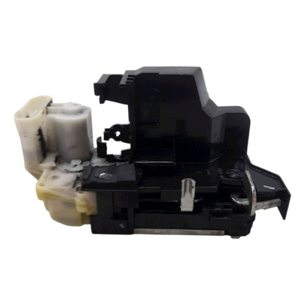 Fechadura Porta Dianteira Esquerda  Do Fiat Doblo Elx 1.8 20