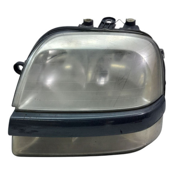 Farol Esquerdo Do Fiat Doblo Elx 1.8 2009/2009 Direito/passageiro